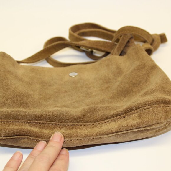 Zara Trafaluc, light brown suede purse with adjustable strap and Tassel zip - Picture 9 of 10